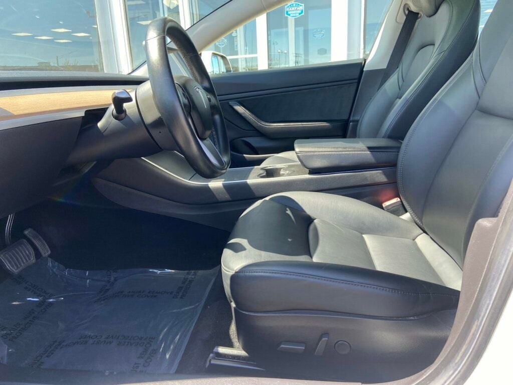 2019 Tesla Model 3 Standard Range Plus RWD - 22406475 - 14