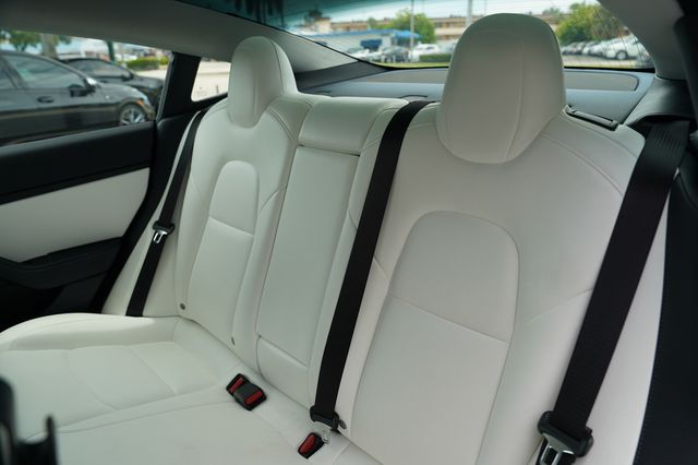 2019 Tesla Model 3 Standard Range Plus RWD - 23043998 - 11