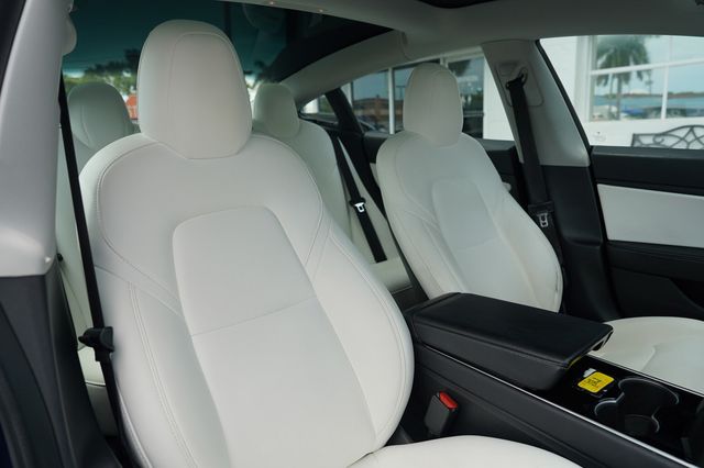 2019 Tesla Model 3 Standard Range Plus RWD - 23043998 - 19