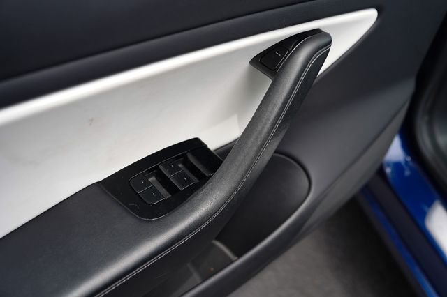 2019 Tesla Model 3 Standard Range Plus RWD - 23043998 - 40