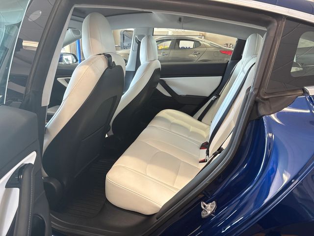 2019 Tesla Model 3 Standard Range Plus RWD - 23043998 - 4