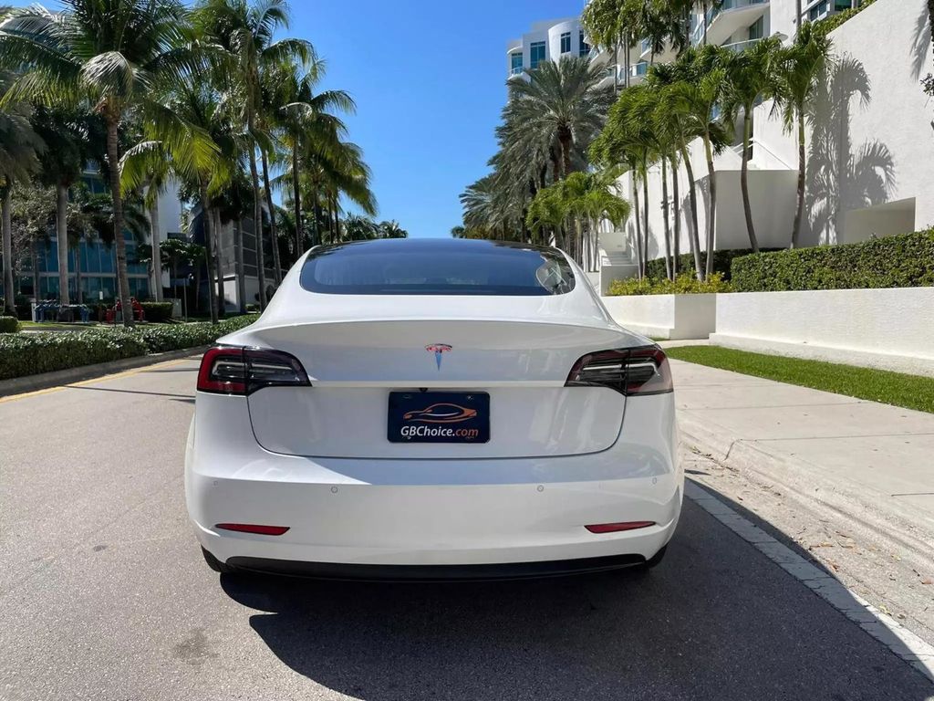 2019 Tesla Model 3 Standard Range Sedan 4D - 22334084 - 5