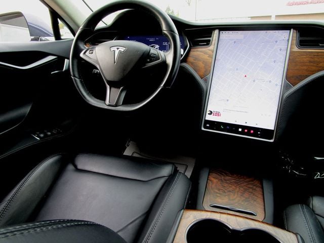 2019 Tesla Model S null photo 19