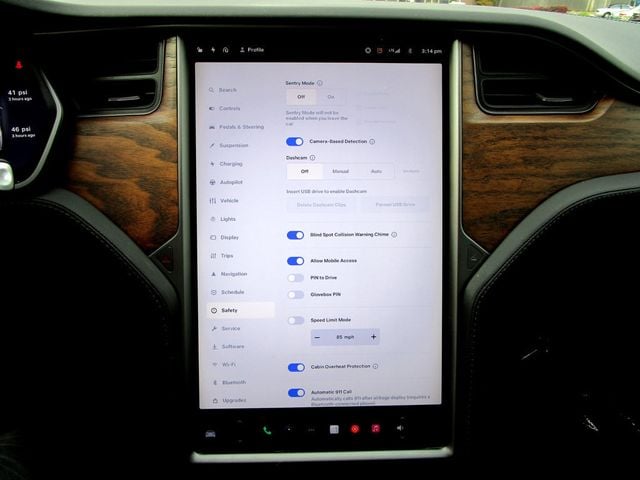 2019 Tesla Model S null photo 29