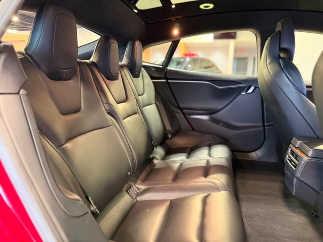 2019 Tesla Model S Performance AWD - 22967469 - 21