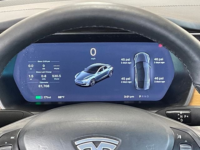 2019 Tesla Model S Standard Range AWD - 22940657 - 23