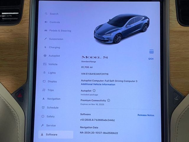 2019 Tesla Model S Standard Range AWD - 22940657 - 30