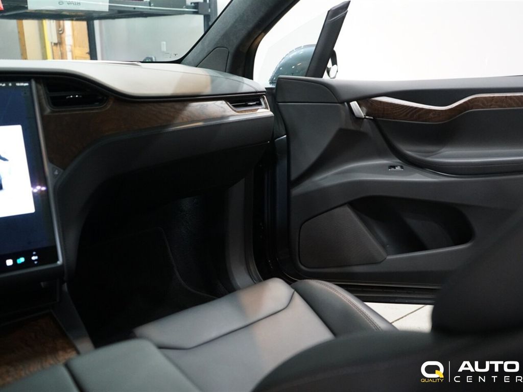 2019 Tesla Model X 100D AWD - 22999309 - 17
