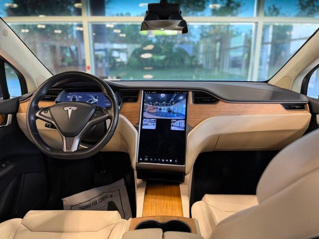 2019 Tesla Model X 100D AWD - 23062924 - 24