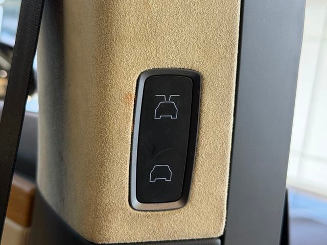 2019 Tesla Model X 100D AWD - 23062924 - 27