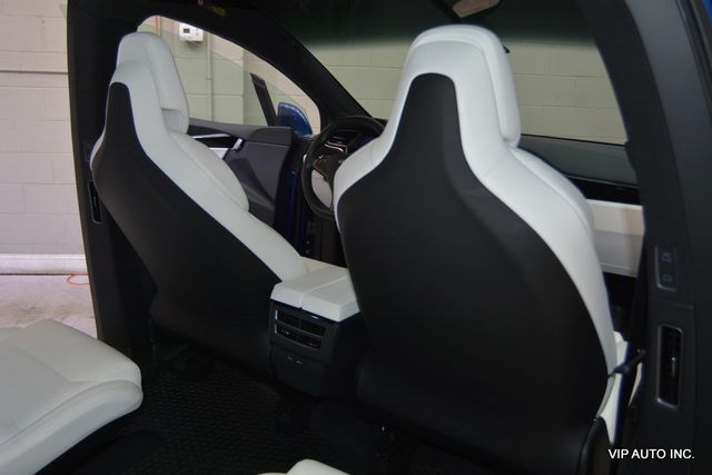 2019 Tesla Model X 100D AWD - 22944212 - 18