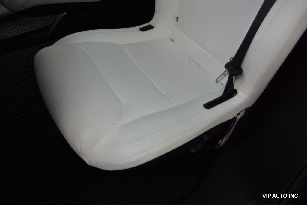 2019 Tesla Model X 100D AWD - 22944212 - 25