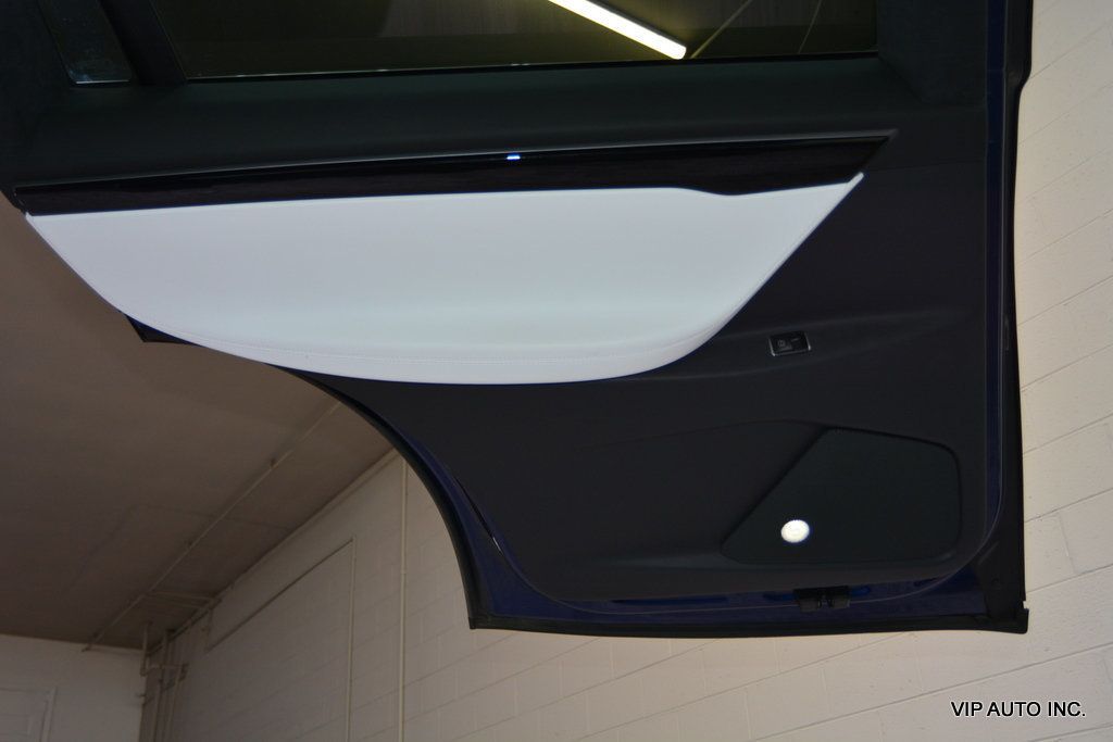 2019 Tesla Model X 100D AWD - 22944212 - 8