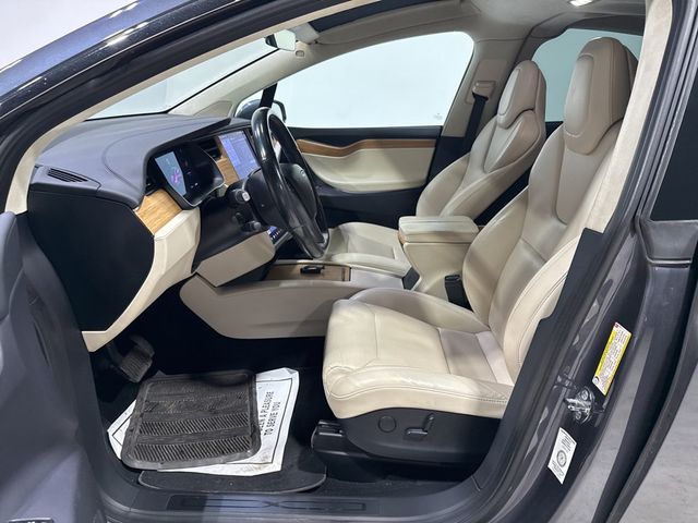 2019 Tesla Model X 75D AWD - 22972761 - 33