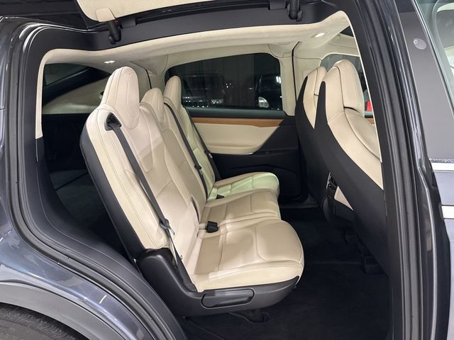 2019 Tesla Model X 75D AWD - 22972761 - 48