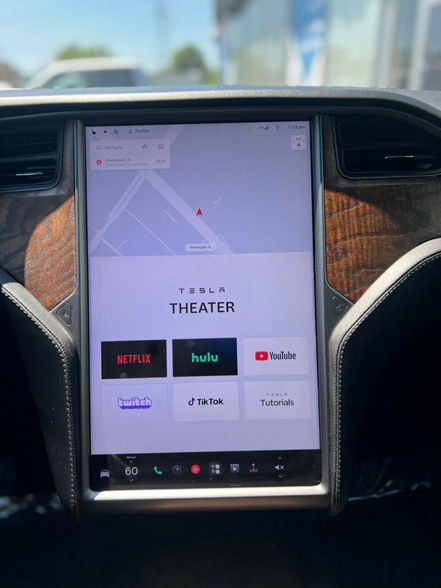 2019 Tesla Model X Long Range AWD - 23049400 - 24