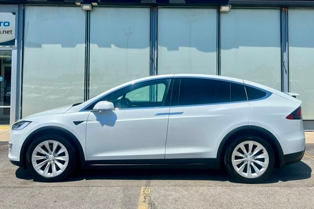 2019 Tesla Model X Long Range AWD - 23049400 - 31