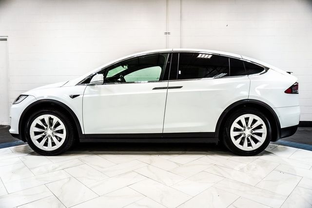 2019 Tesla Model X Long Range photo 7