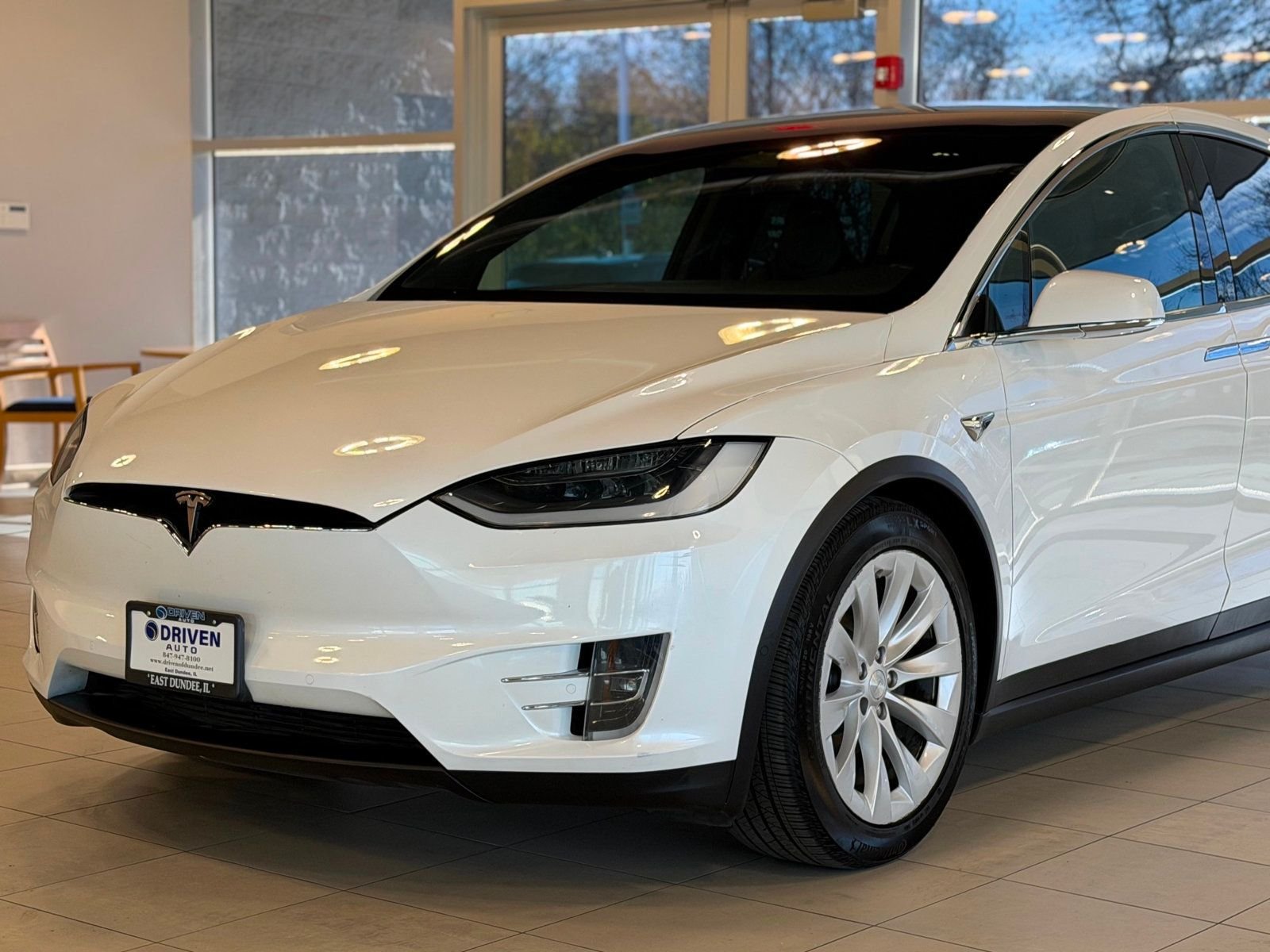 2019 Tesla Model X Long Range photo 3