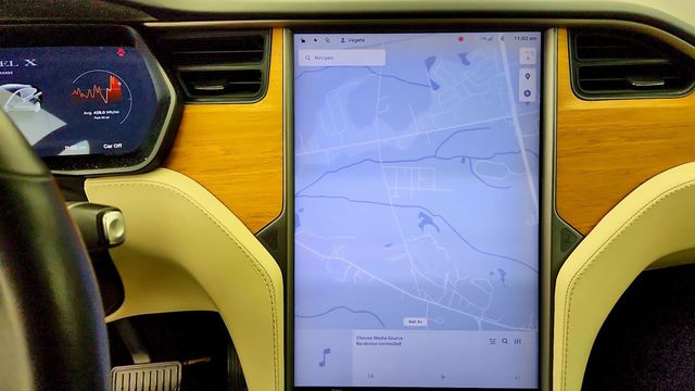 2019 Tesla Model X Long Range AWD - 23096107 - 19