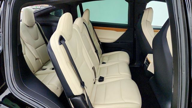 2019 Tesla Model X Long Range AWD - 23096107 - 28