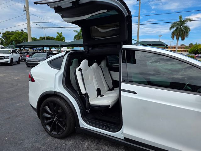2019 Tesla Model X Long Range AWD - 23036852 - 17