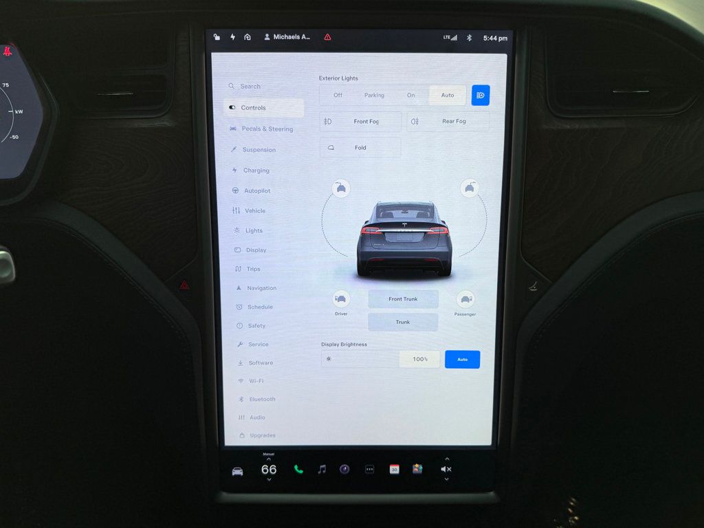 2019 Tesla Model X Long Range AWD - 22978044 - 16