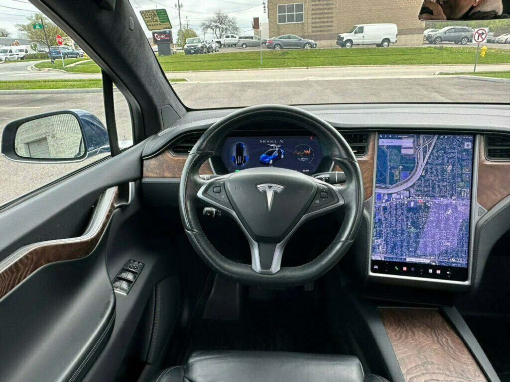2019 Tesla Model X Long Range AWD - 22409387 - 25