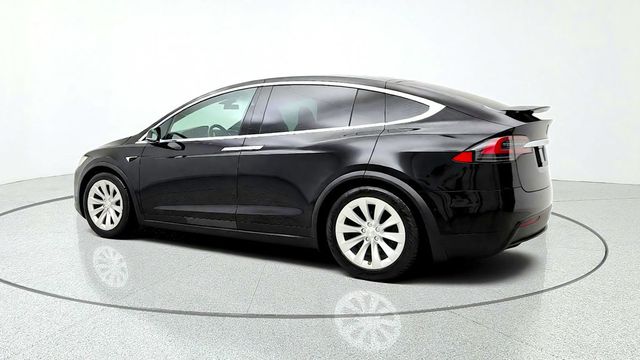 2019 Tesla Model X Long Range AWD w/ 7-Seat Cream Premium Interior - 23096107 - 7