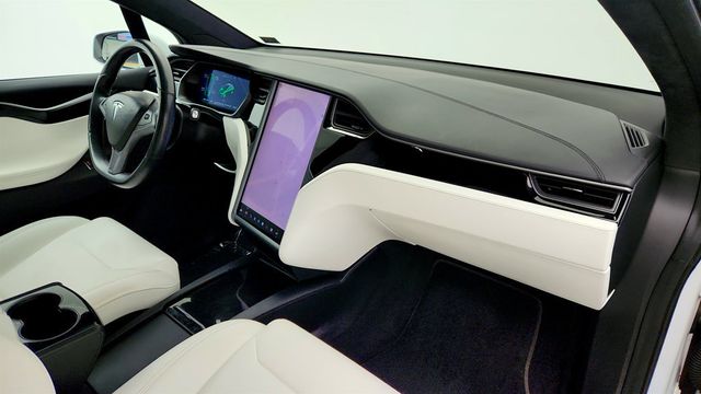 2019 Tesla Model X Long Range AWD w/ Full Self-Driving & 7-Seat Interior - 23000074 - 31