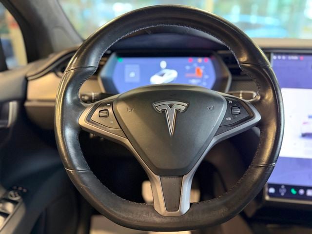 2019 Tesla Model X Performance AWD - 23068547 - 25