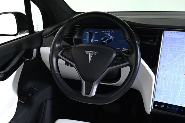 2019 Tesla Model X Standard Range - 22778463 - 9