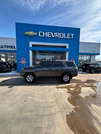 2019 Toyota 4Runner - JTEBU5JR1K5684145