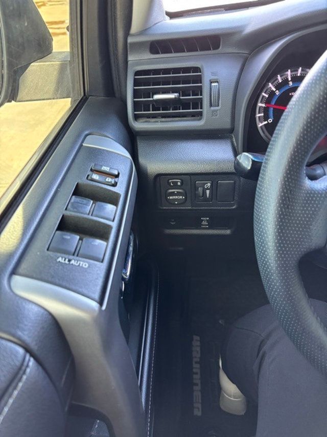 2019 Toyota 4Runner  - 22976562 - 14