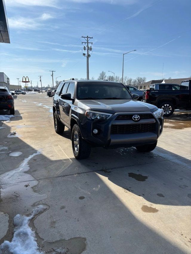 2019 Toyota 4Runner  - 22976562 - 3
