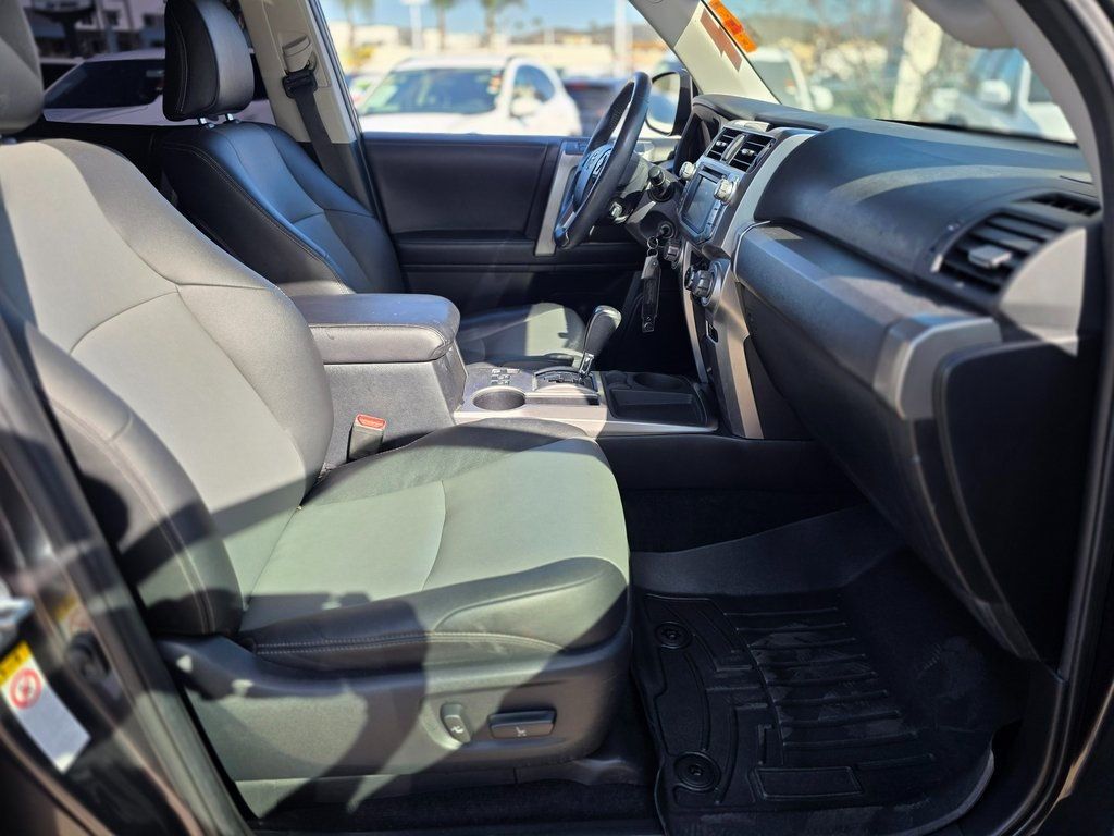 2019 Toyota 4Runner  - 22962816 - 25