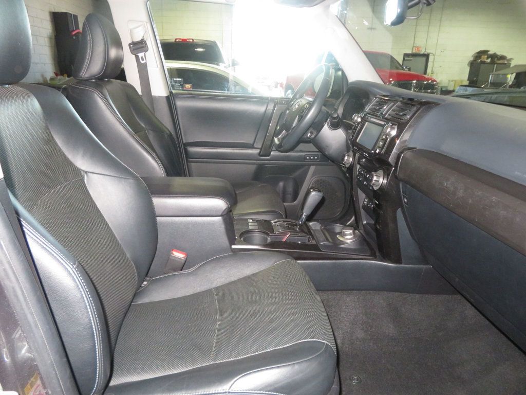 2019 Toyota 4Runner LIMITED 4X4 4RUNNER EXTRA CLEAN 1OWNER LEATHER LIMITED 4RUNNER  - 22955814 - 30