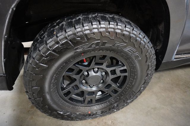 2019 Toyota 4Runner Limited Nightshade 4WD - 22985224 - 19