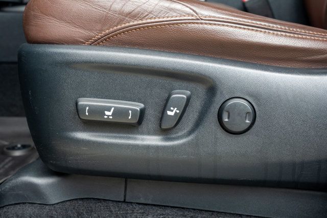 2019 Toyota 4Runner LocalTrade/Limited/Heated&CooledSeats/PowerSunroof/BackupCamera - 23052727 - 36