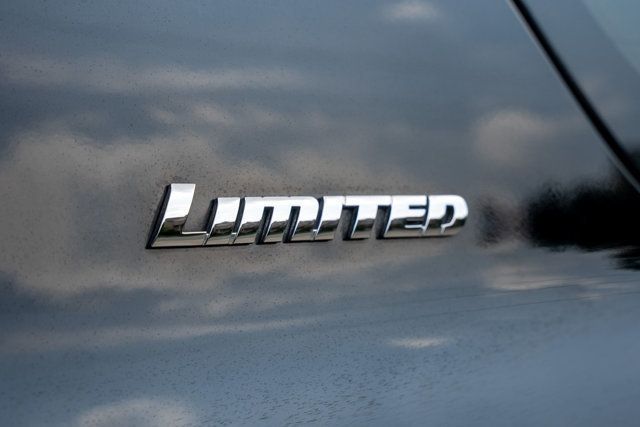 2019 Toyota 4Runner LocalTrade/Limited/Heated&CooledSeats/PowerSunroof/BackupCamera - 23052727 - 8