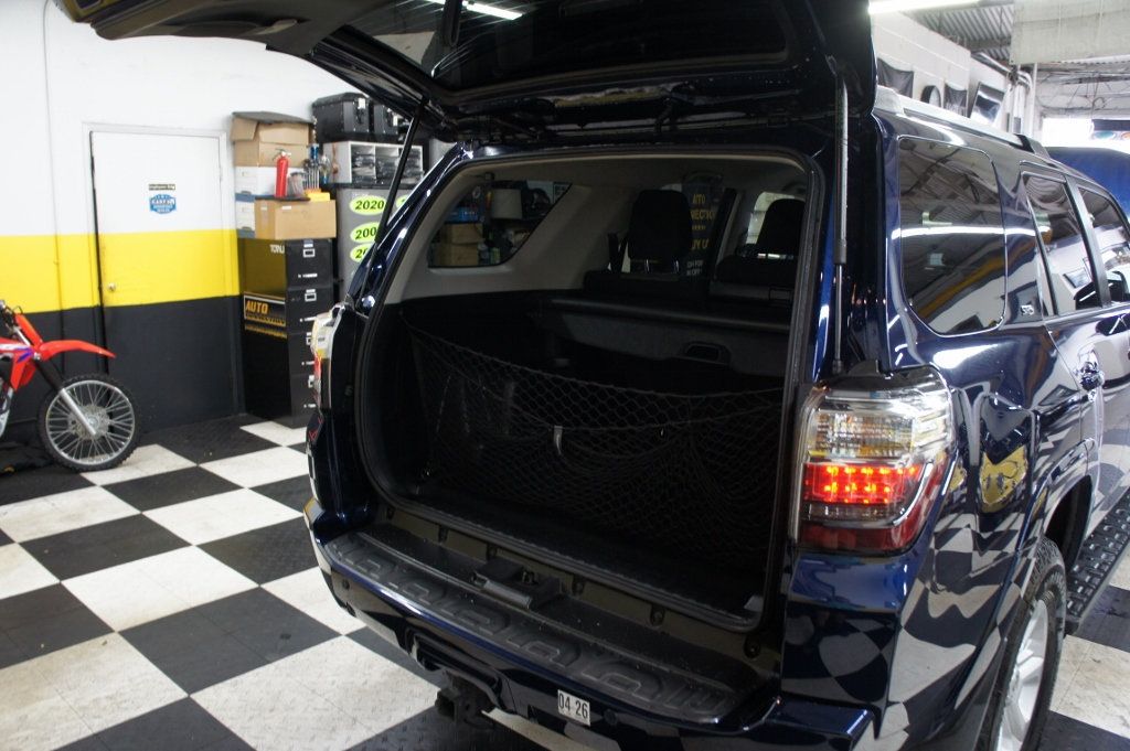 2019 Toyota 4Runner Low Mileage, Dealer Serviced, SR5 4WD, Immaculate - 22982500 - 9