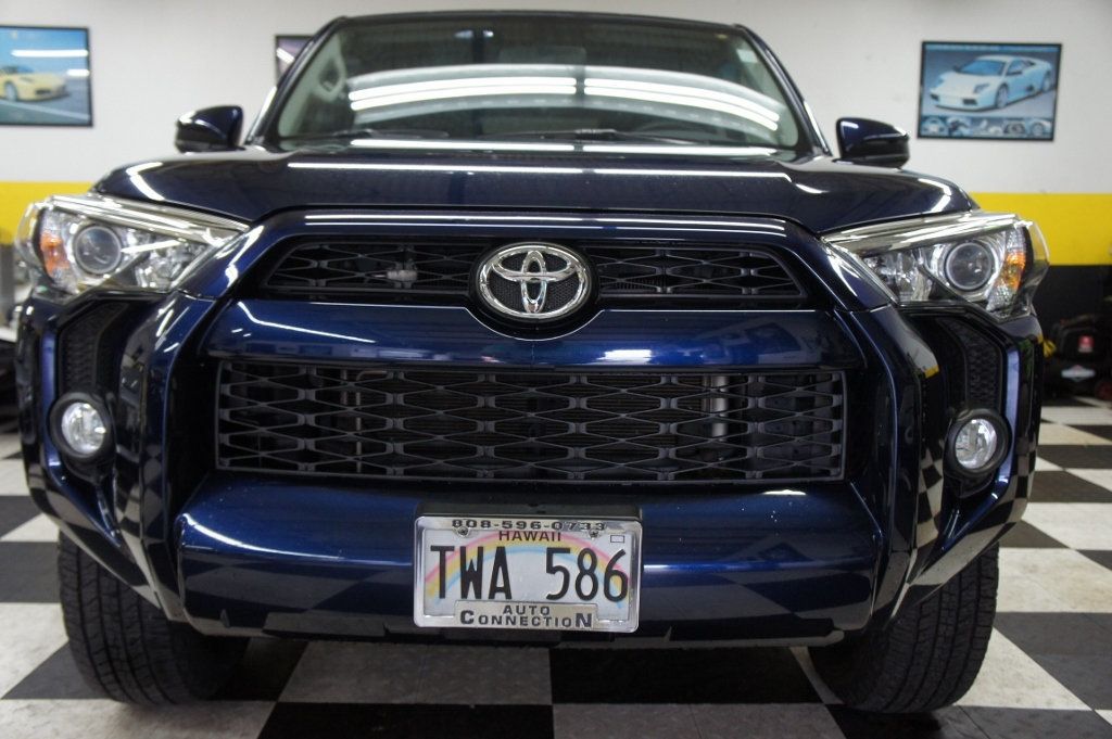 2019 Toyota 4Runner Low Mileage, Dealer Serviced, SR5 4WD, Immaculate - 22982500 - 12