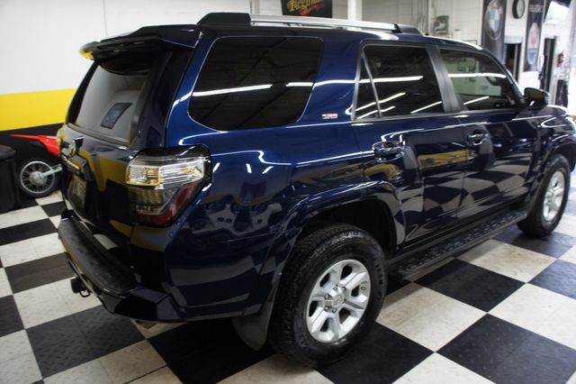 2019 Toyota 4Runner Low Mileage, Dealer Serviced, SR5 4WD, Immaculate - 22982500 - 20