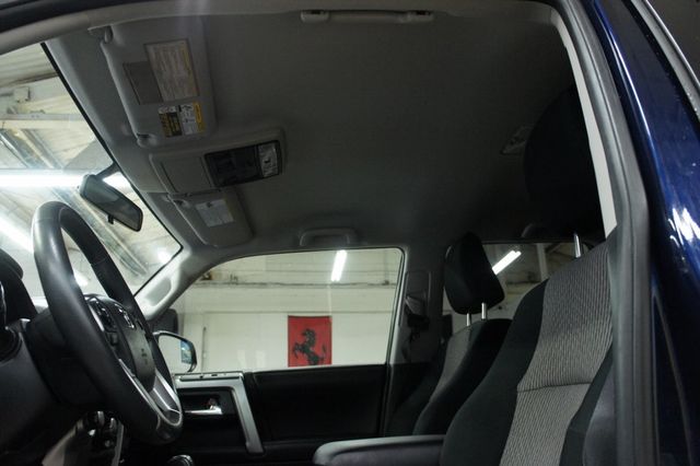 2019 Toyota 4Runner Low Mileage, Dealer Serviced, SR5 4WD, Immaculate - 22982500 - 28