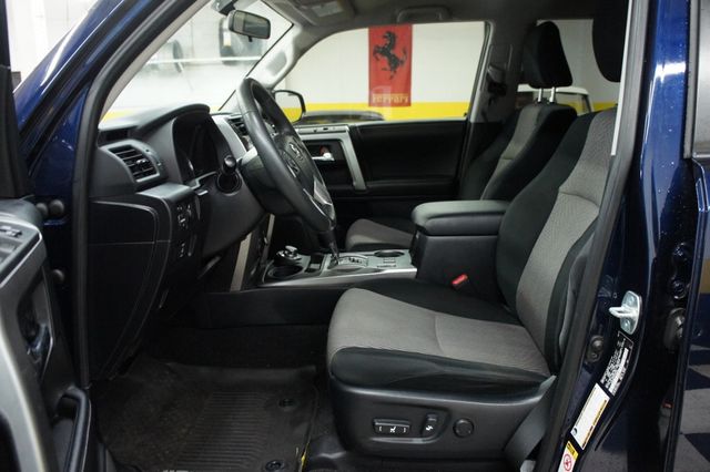 2019 Toyota 4Runner Low Mileage, Dealer Serviced, SR5 4WD, Immaculate - 22982500 - 29