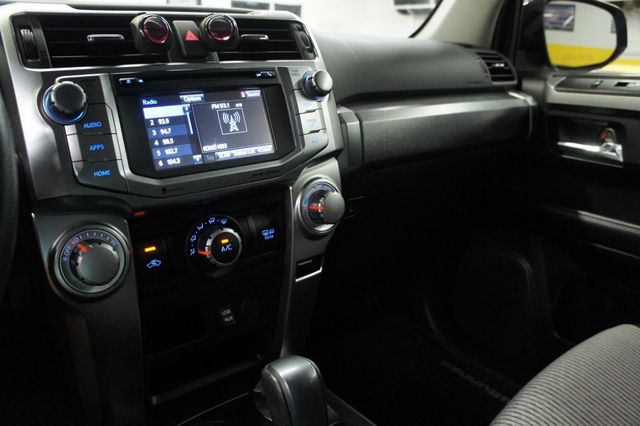 2019 Toyota 4Runner Low Mileage, Dealer Serviced, SR5 4WD, Immaculate - 22982500 - 34