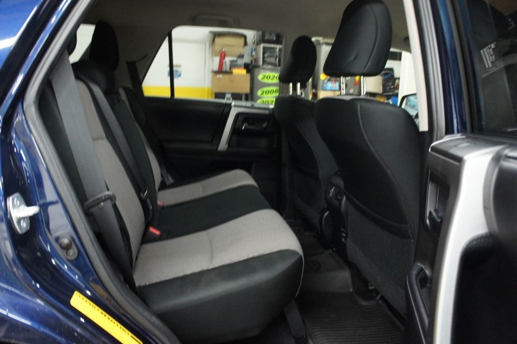 2019 Toyota 4Runner Low Mileage, Dealer Serviced, SR5 4WD, Immaculate - 22982500 - 47