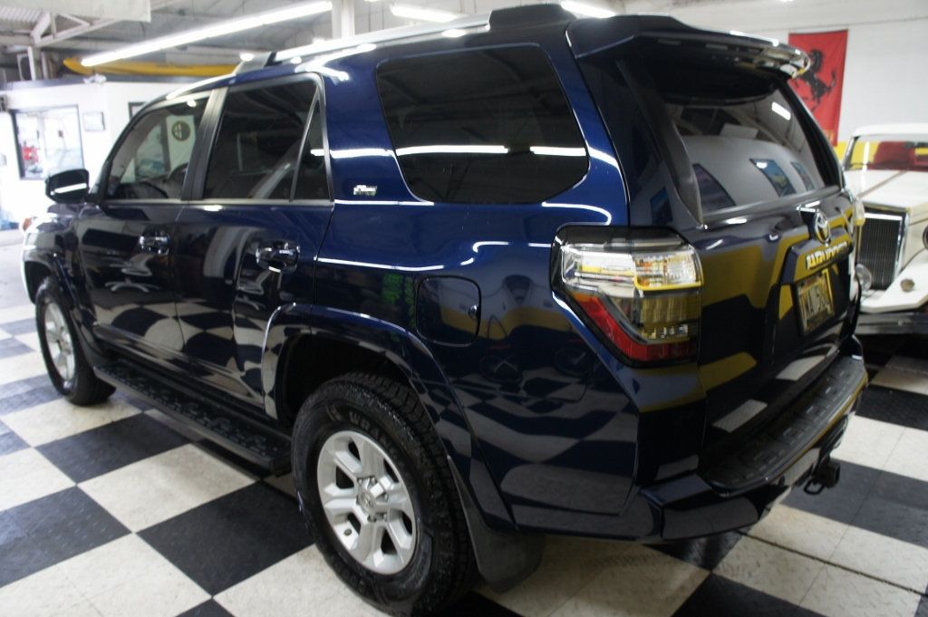 2019 Toyota 4Runner Low Mileage, Dealer Serviced, SR5 4WD, Immaculate - 22982500 - 6