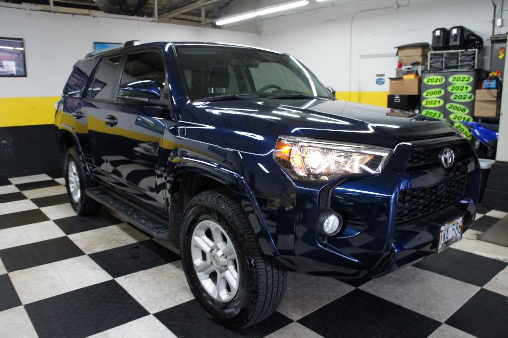 2019 Toyota 4Runner Low Mileage, Dealer Serviced, SR5 4WD, Immaculate - 22982500 - 8