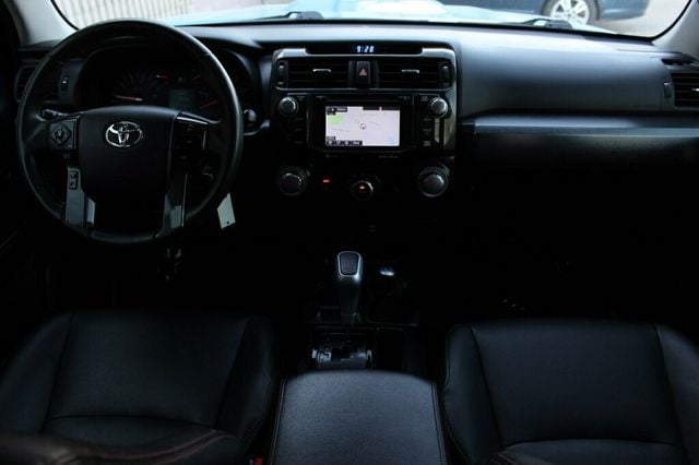 2019 Toyota 4Runner ONE OWNER 4WD TRD PRO PREMIUM W/ LEATHER  MOONROOF  - 23023664 - 13